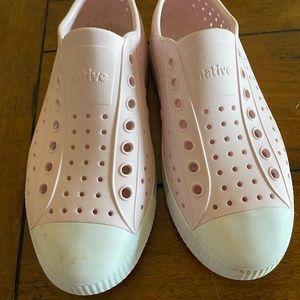 Light pink native shoes- women size, worn once.
